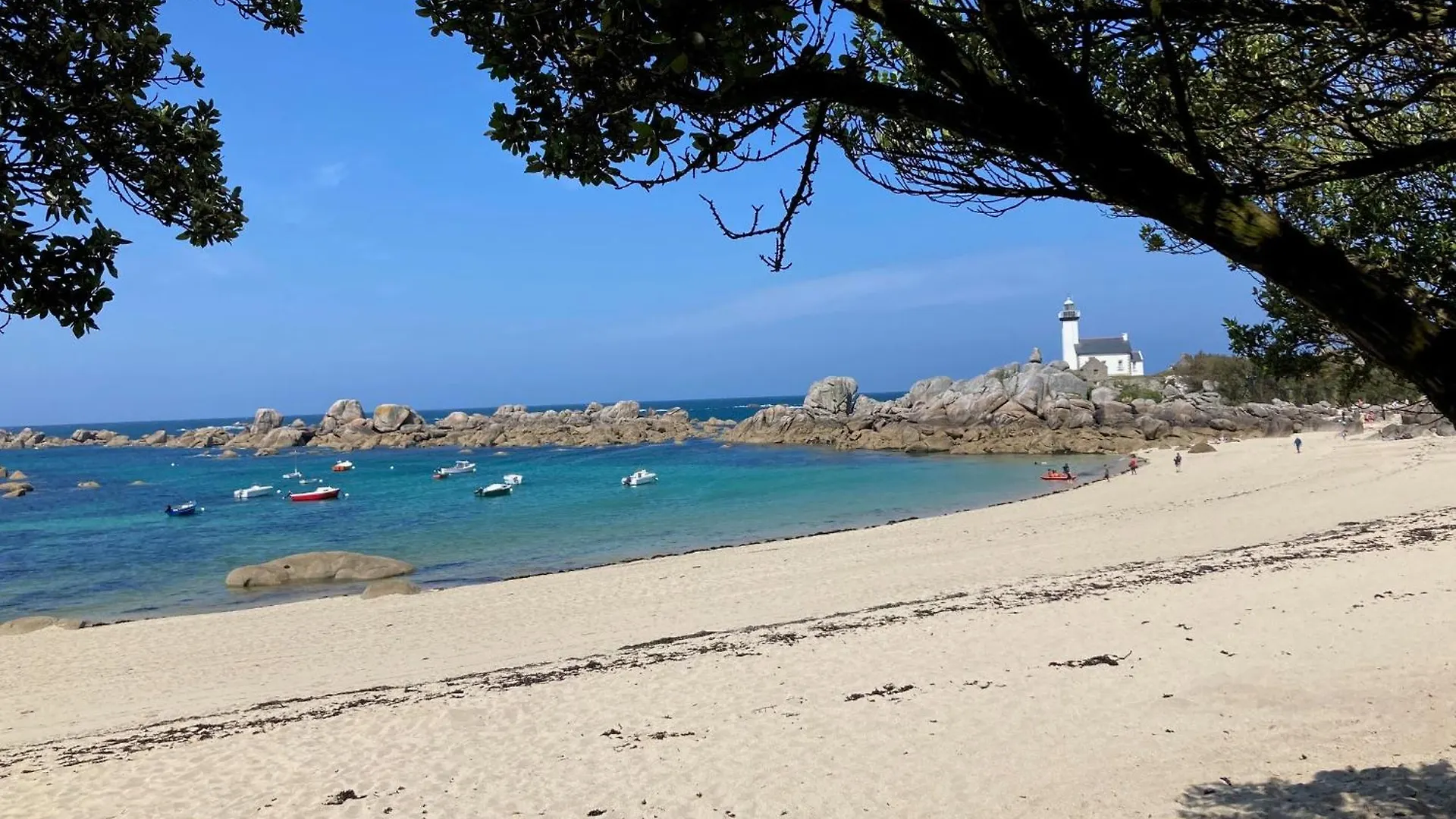 Maison Recente Pres De La Mer Kerlouan